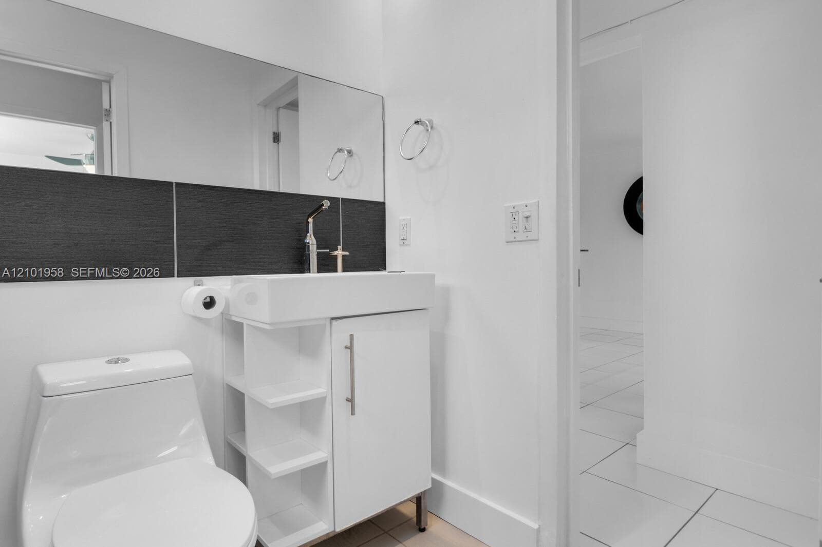 STAR MERIDIAN CONDO · #505 in Miami Beach - Photo 16