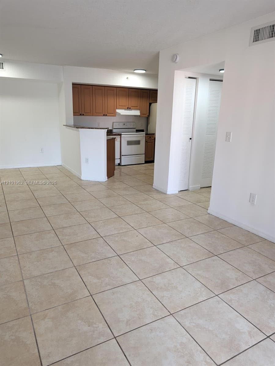 THE OAKS AT MIAMI GARDENS · #303 in Miami Gardens - Photo 11