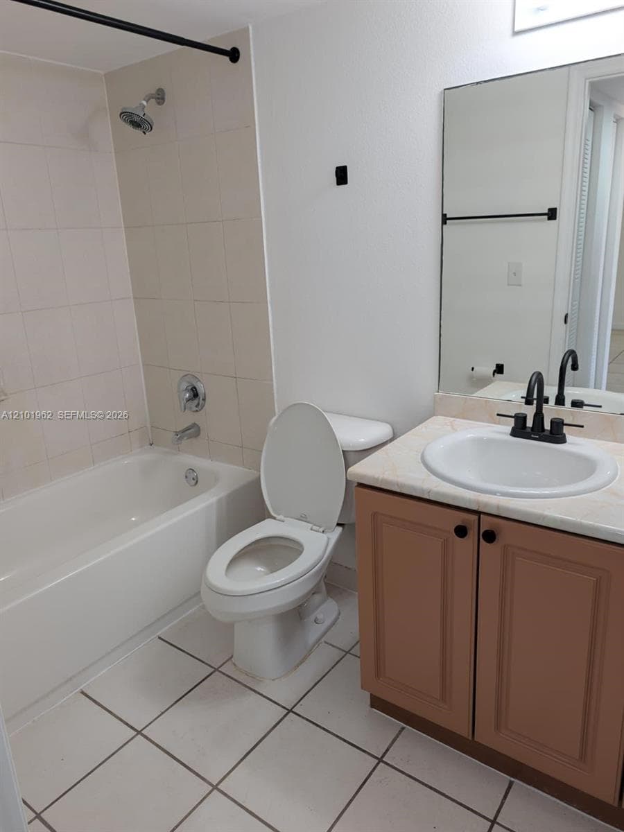 THE OAKS AT MIAMI GARDENS · #303 in Miami Gardens - Photo 21