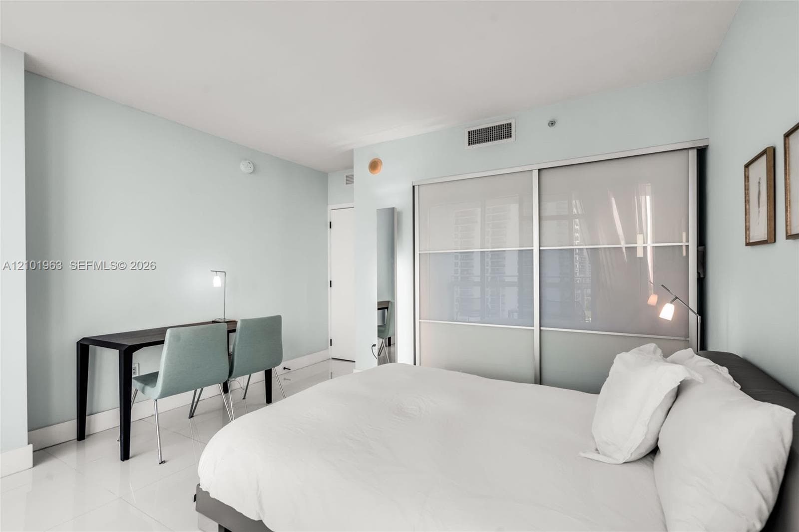 Carillon Miami Beach · #Deed No 1206) in Miami Beach - Photo 16
