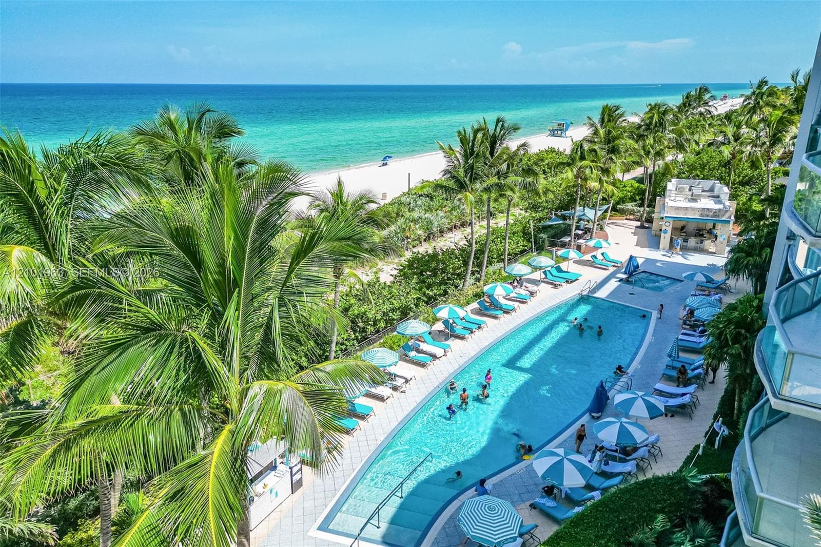 Carillon Miami Beach · #Deed No 1206) in Miami Beach - Photo 34