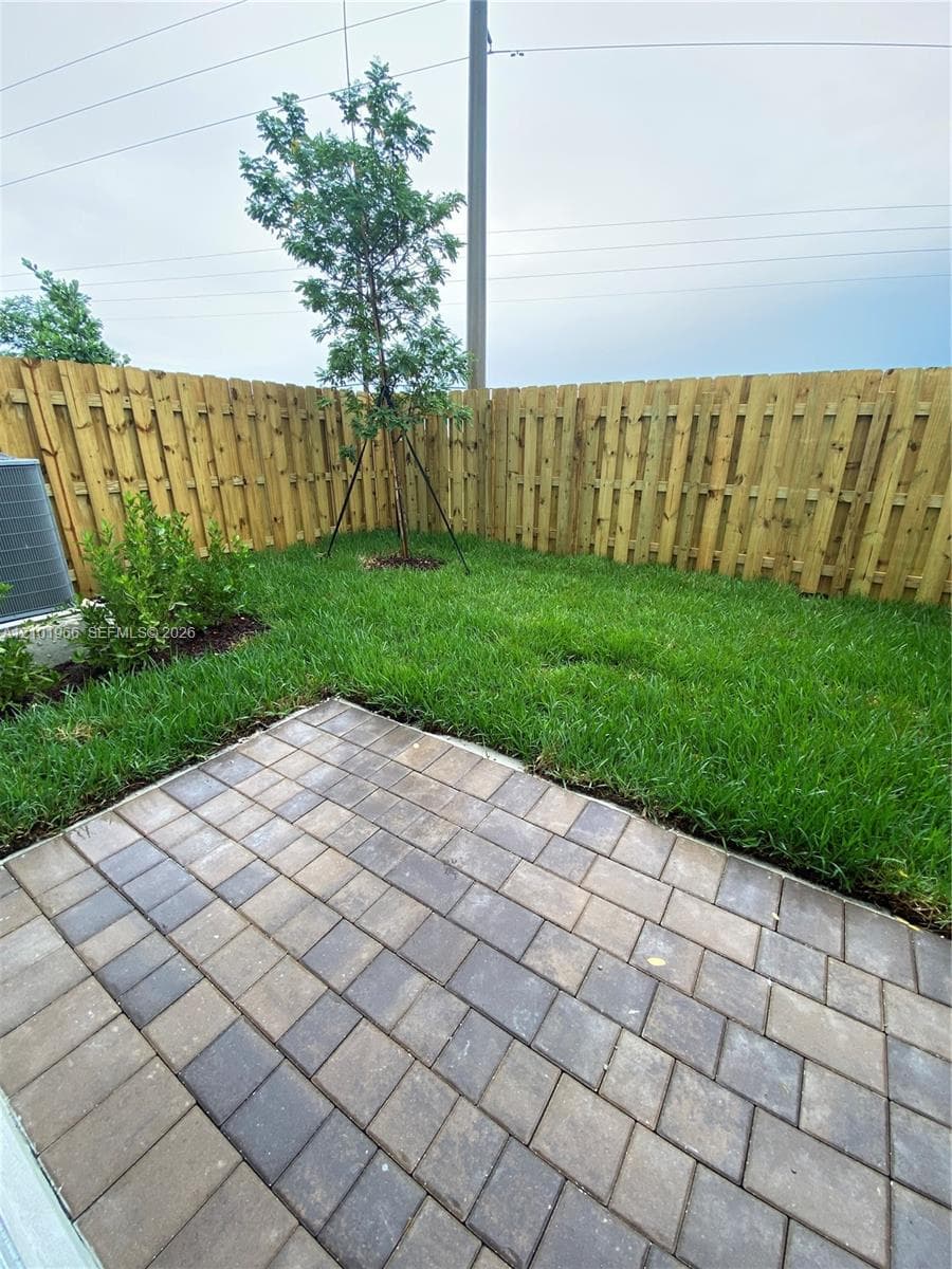2589 SE 25th Dr #. photo 9
