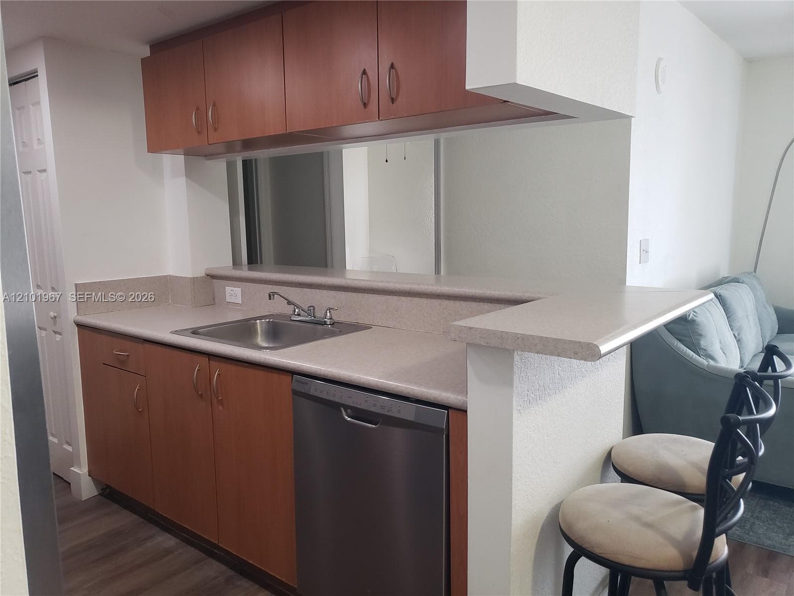 SEYBOLD POINTE CONDO · #407 in Miami - Photo 4