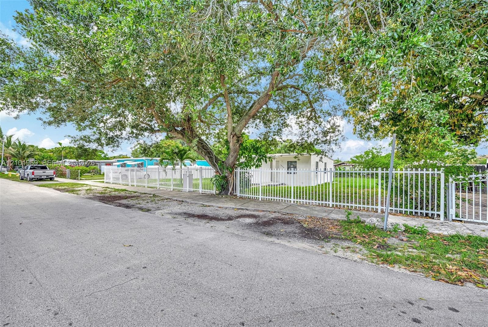 16410 NW 22nd Ct photo 40