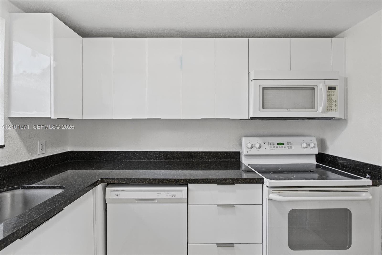 GOLDEN KEY · #25 in Bay Harbor Islands - Photo 16