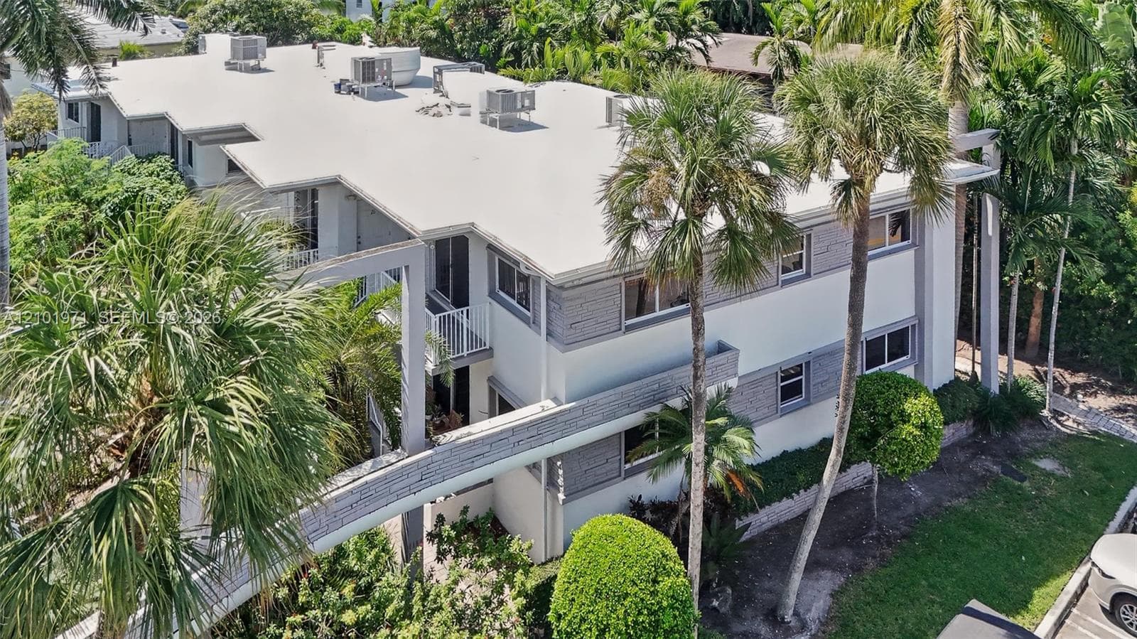 GOLDEN KEY · #25 in Bay Harbor Islands - Photo 7