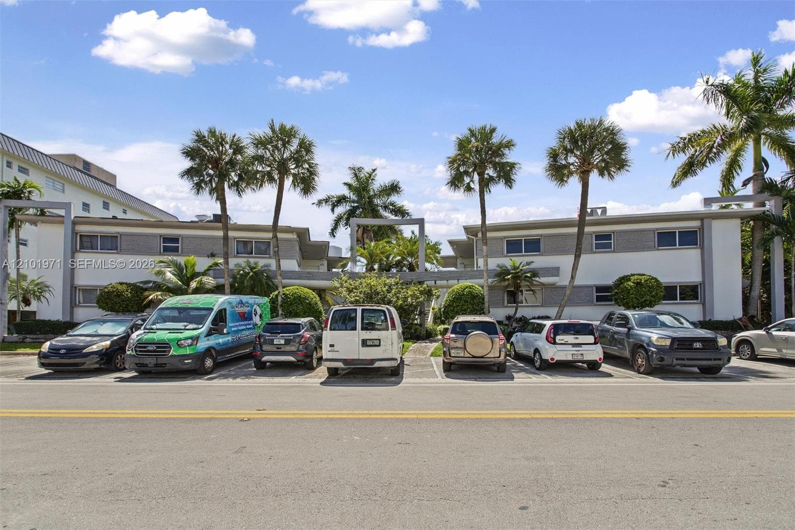 GOLDEN KEY · #25 in Bay Harbor Islands - Photo 31