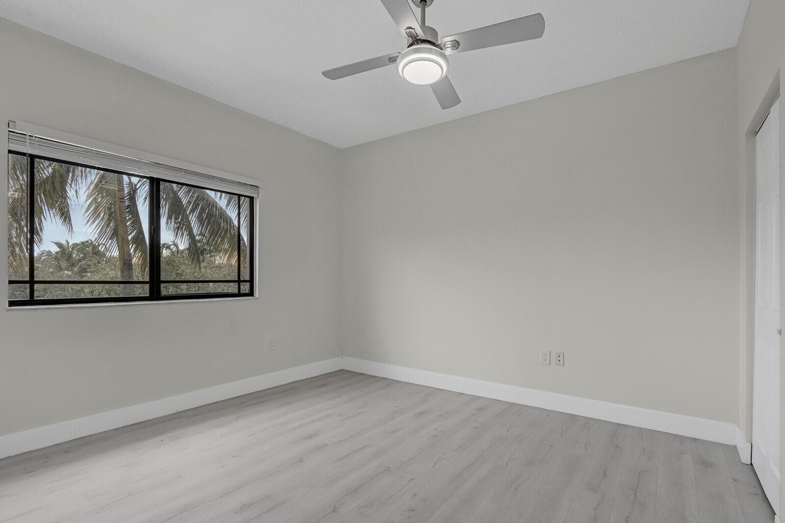 2916-302 2ND BED 1