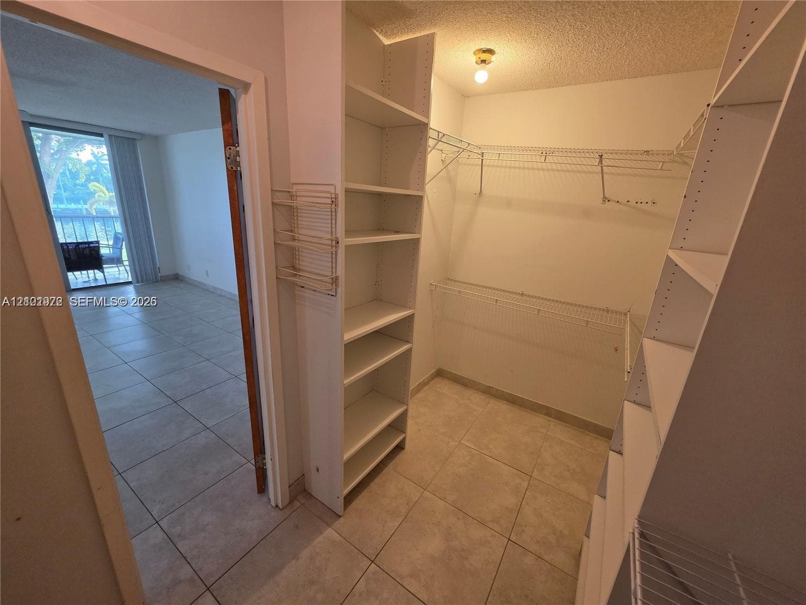 DESOTO PARK CONDO · #201 in Hallandale Beach - Photo 7
