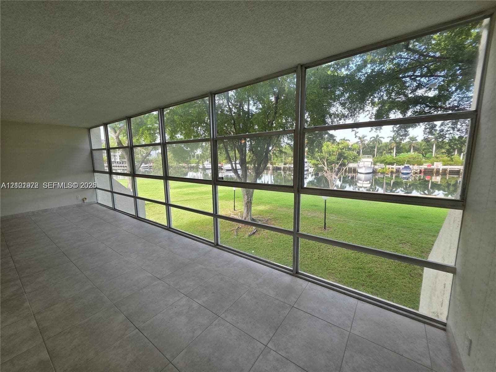 DESOTO PARK CONDO · #201 in Hallandale Beach - Photo 10