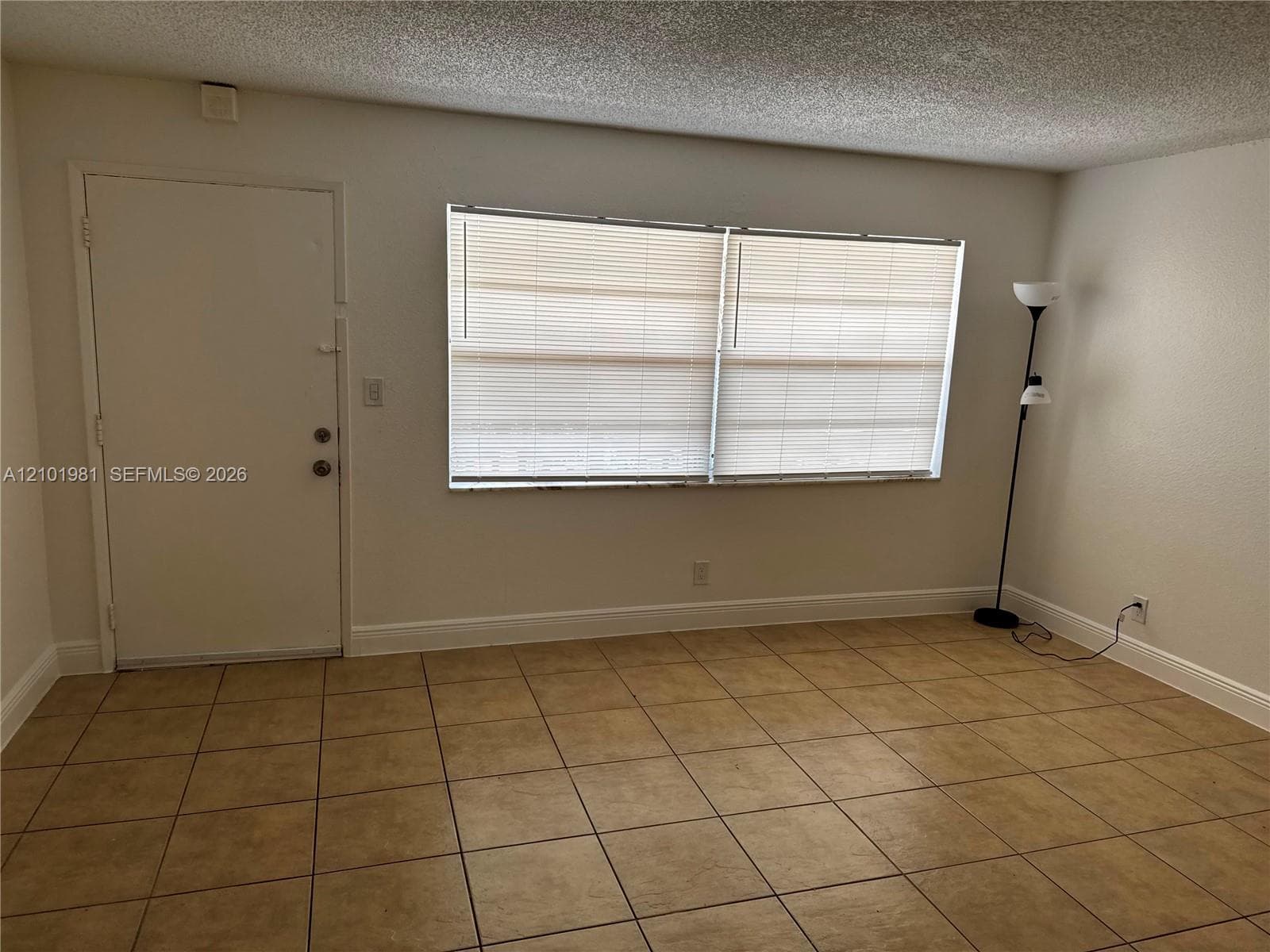 OCEAN DRIVE ESTATES CONDO · #203 in Pompano Beach - Photo 6