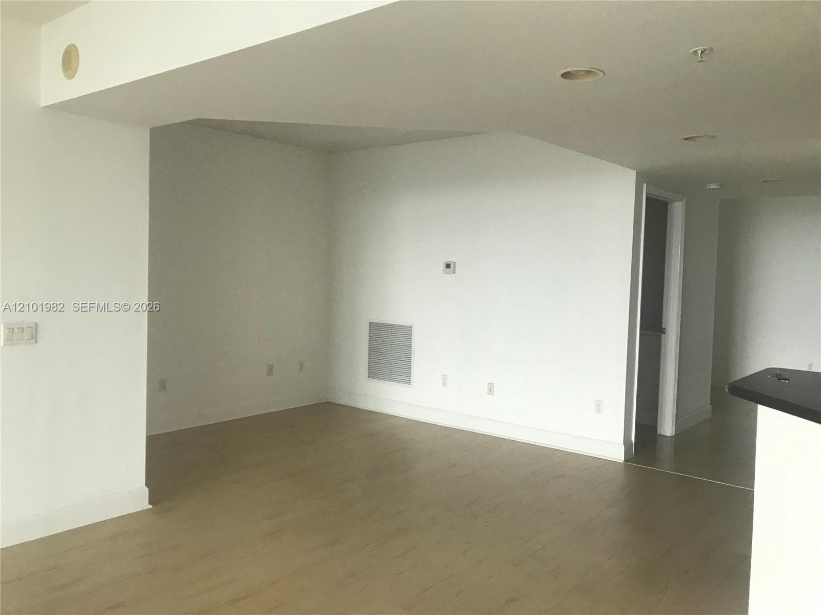 THE OAKS I CONDO · #2204 in North Miami - Photo 3