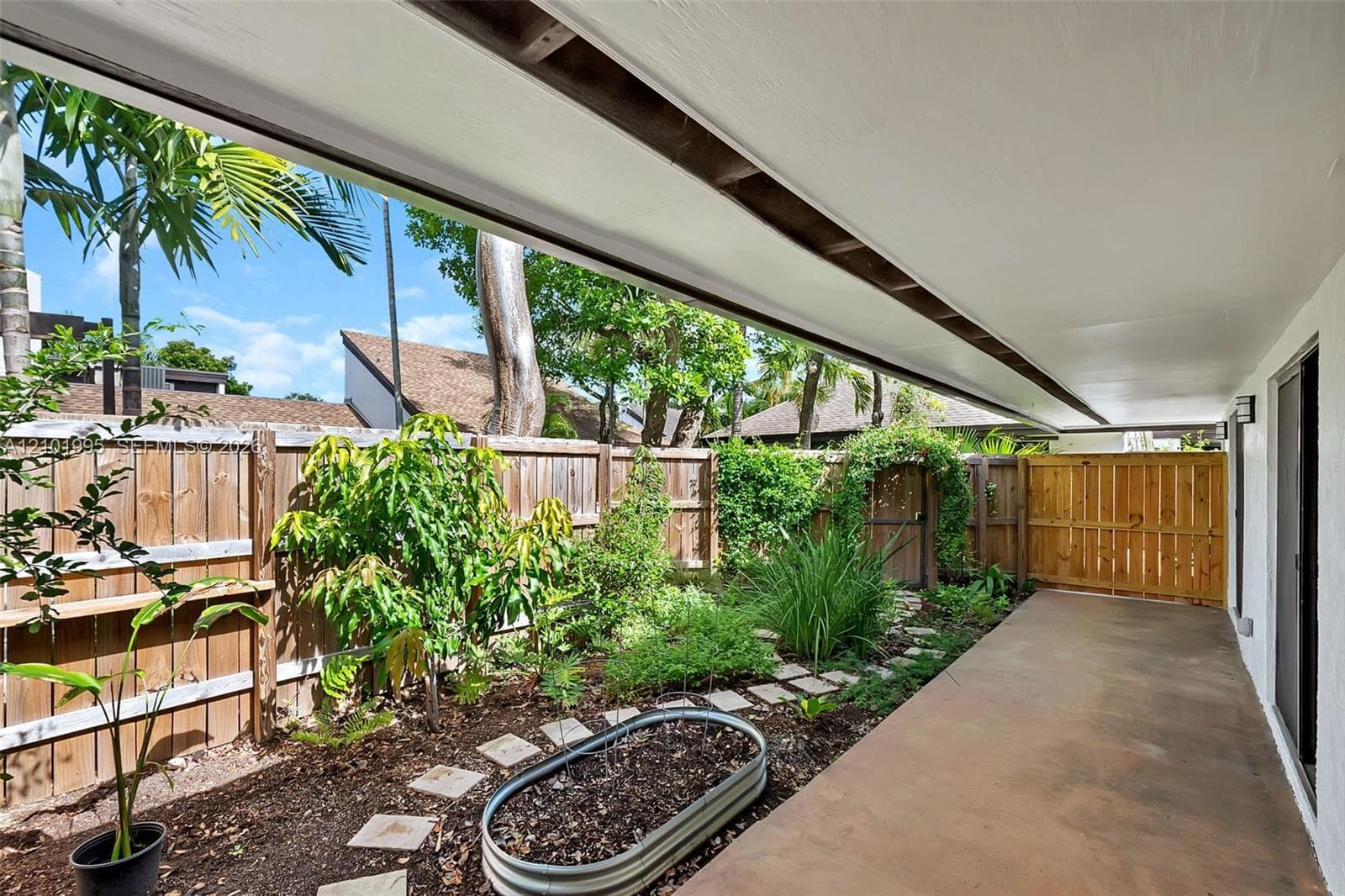 7707 SW 100th St #- photo 16