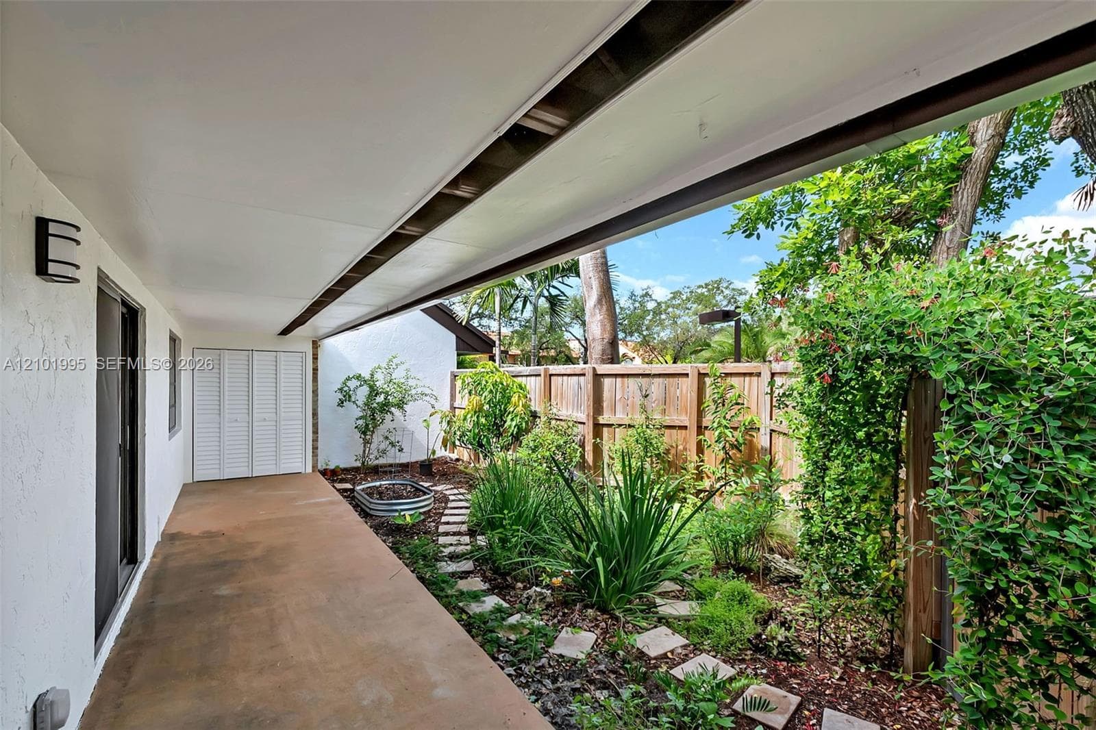 7707 SW 100th St #- photo 15
