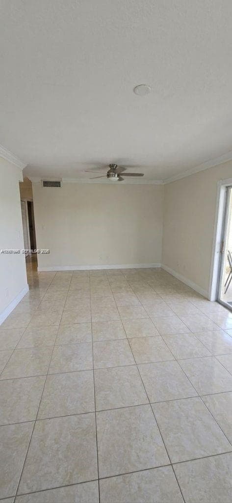 HALF MOON TOWERS CONDO · #206 in Miami - Photo 11