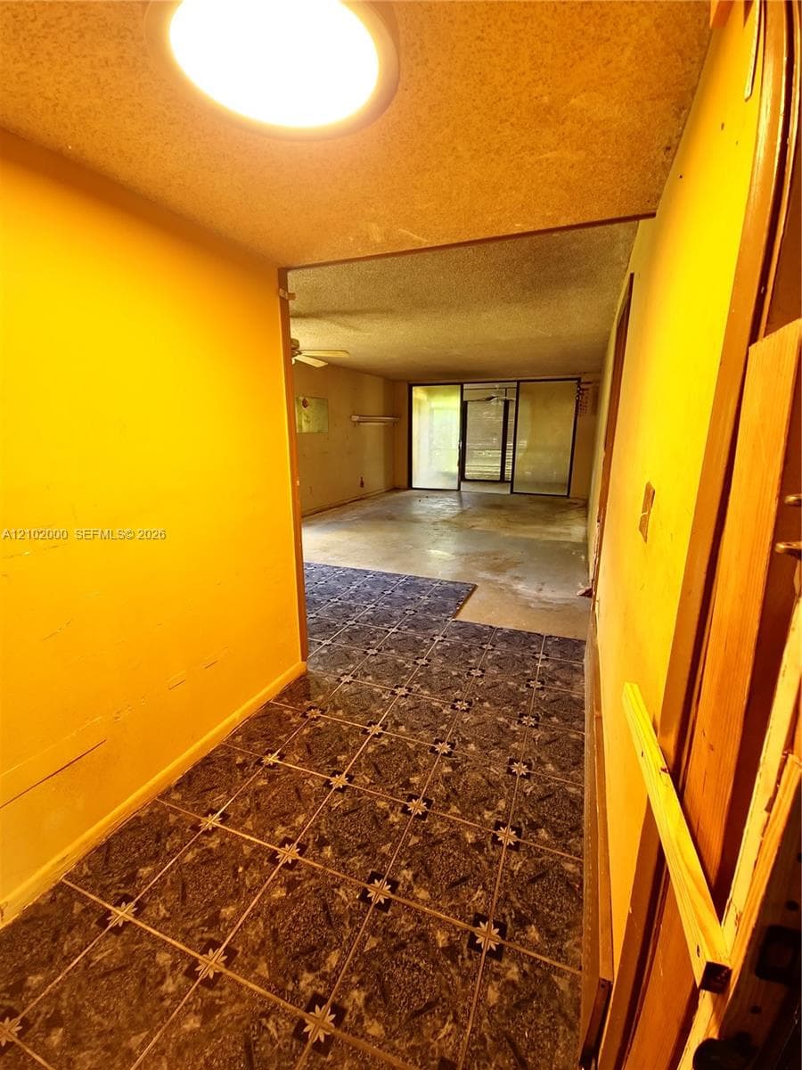 FAIRVIEW · #101 in Miami - Photo 3