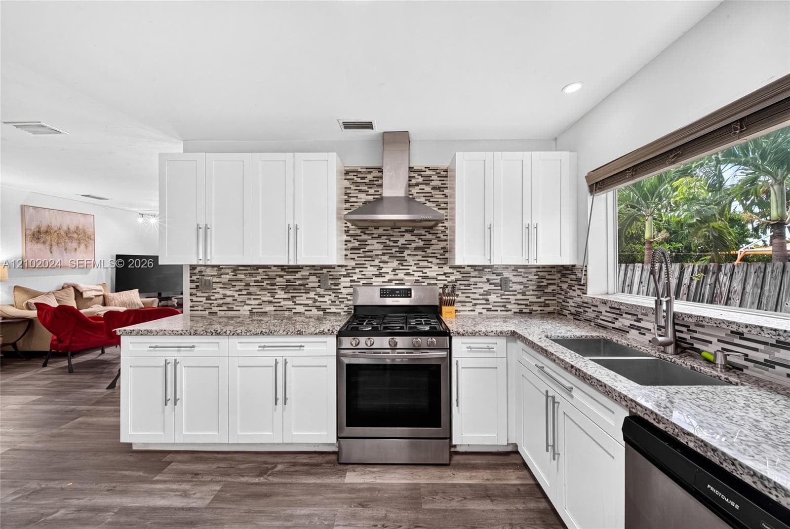8920 SW 197th St photo 8