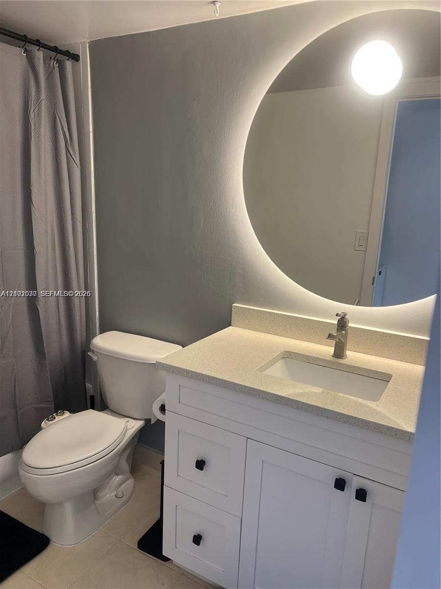 ISLAND PLACE AT NORTH BAY · #5B in North Bay Village - Photo 13