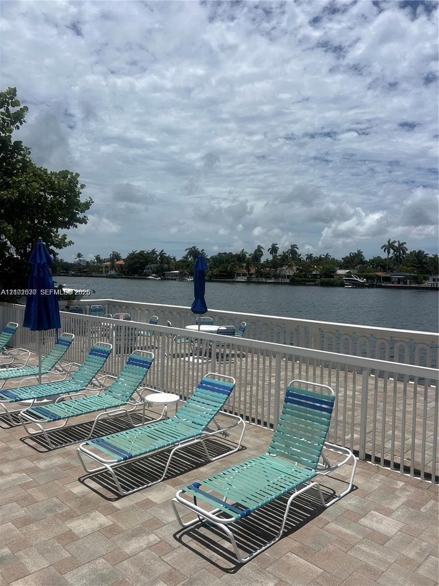 ISLAND PLACE AT NORTH BAY · #5B in North Bay Village - Photo 21