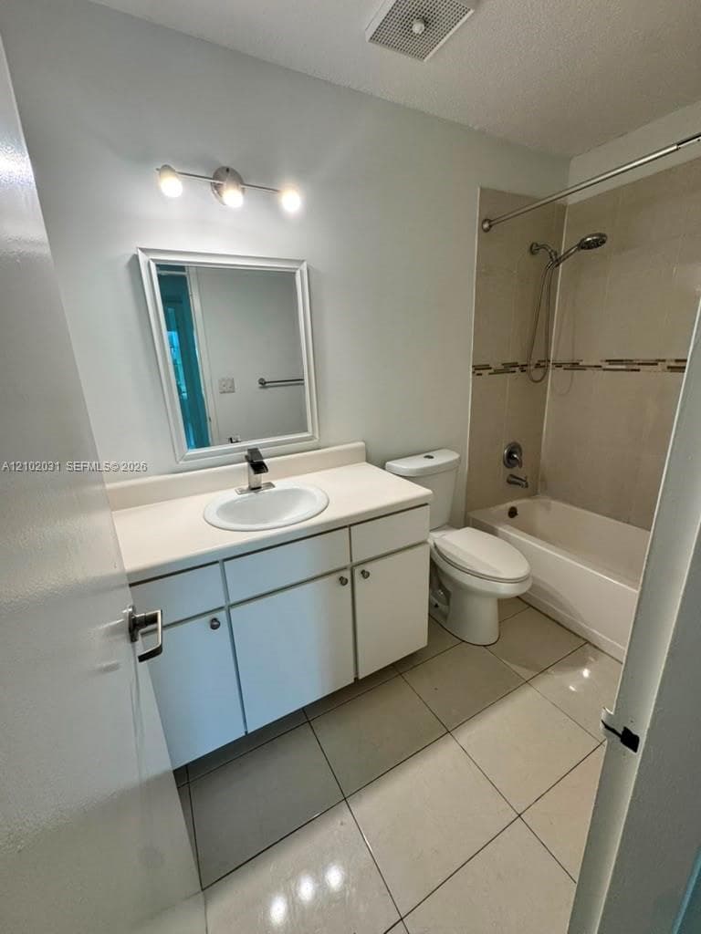 DORAL GARDENS II CONDO · #206 in Doral - Photo 7