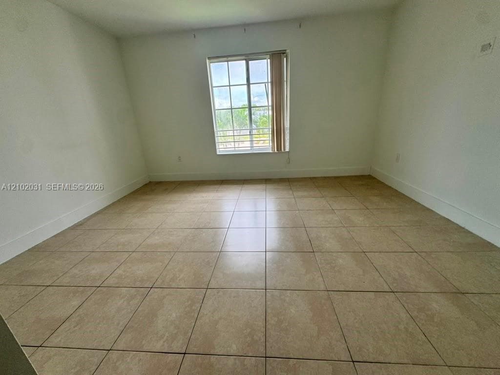 DORAL GARDENS II CONDO · #206 in Doral - Photo 14
