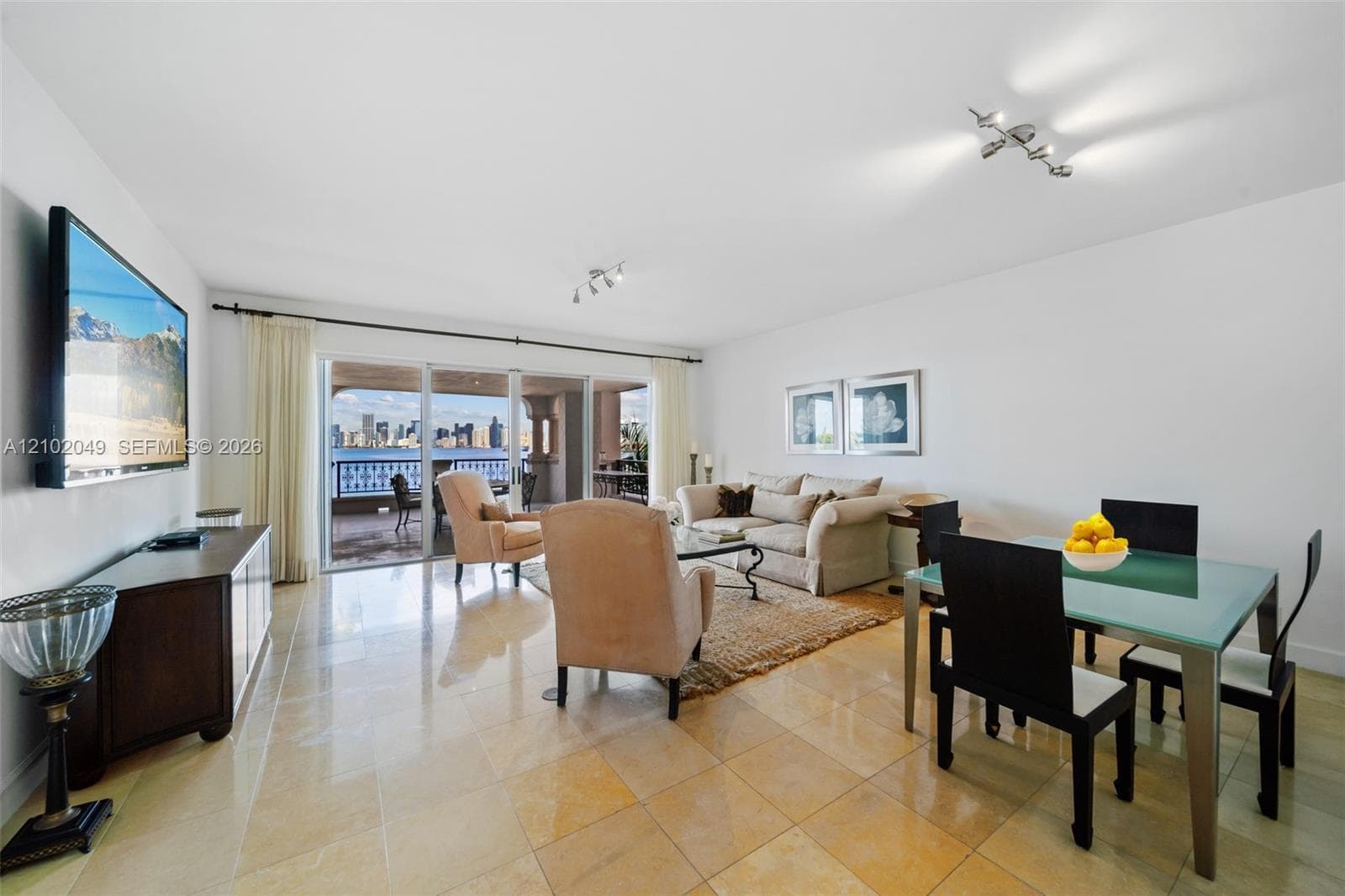 Bayview · #5235 in Miami Beach - Photo 2