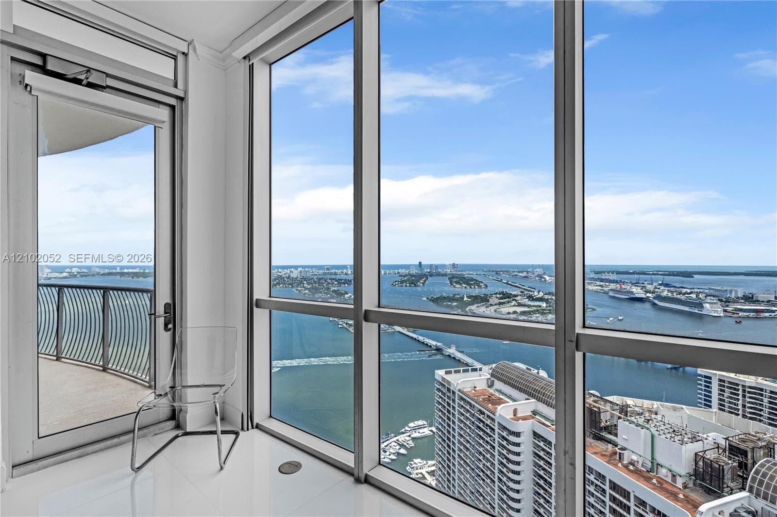 Opera Tower · #5602 in Miami - Photo 6
