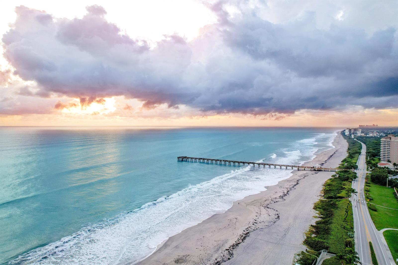 Juno Beach Fishing Pier