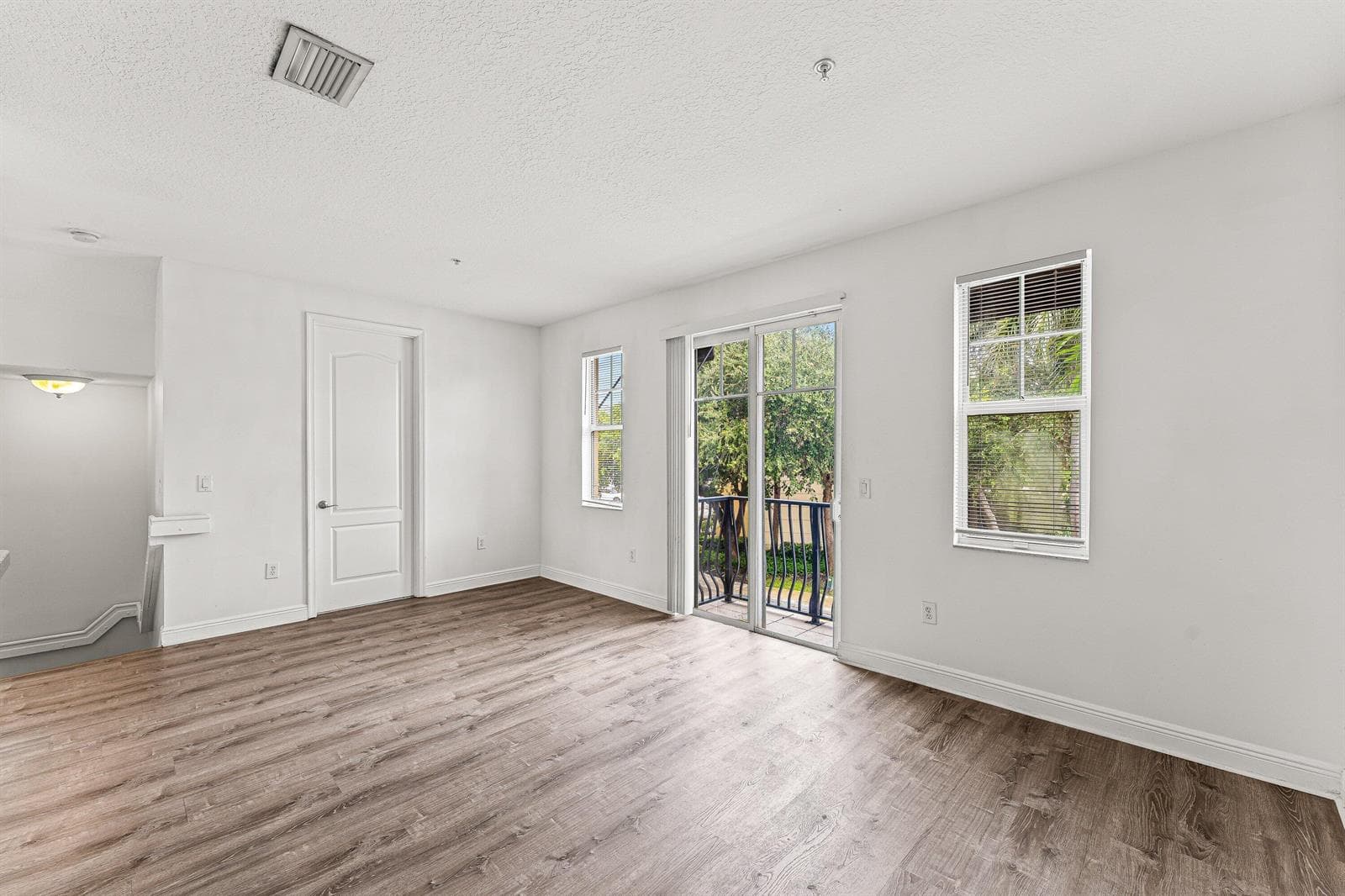 017-673Northwest38thCircle-BocaRaton-FL-