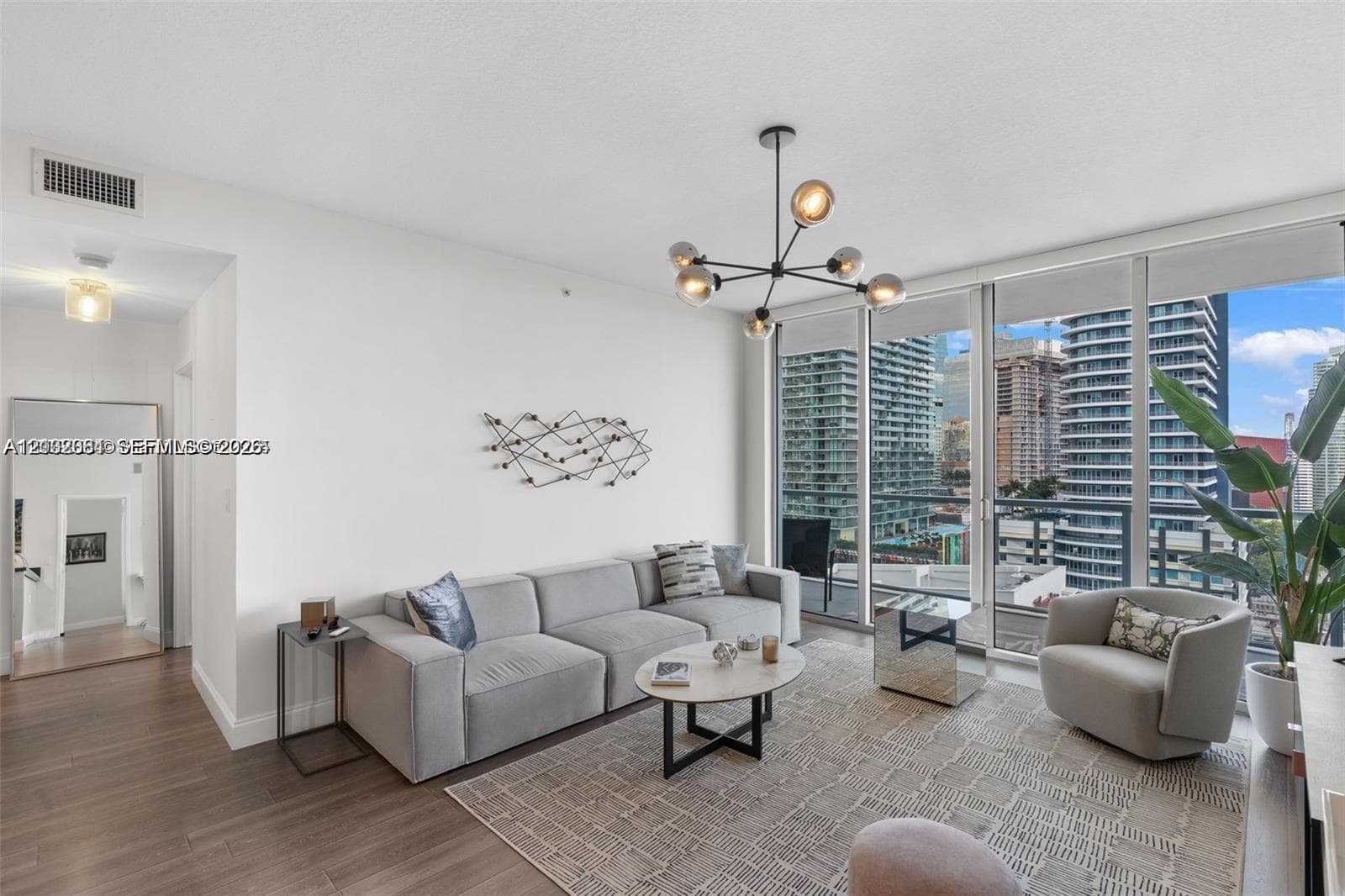 Axis on Brickell North · #2204-S in Miami - Photo 3