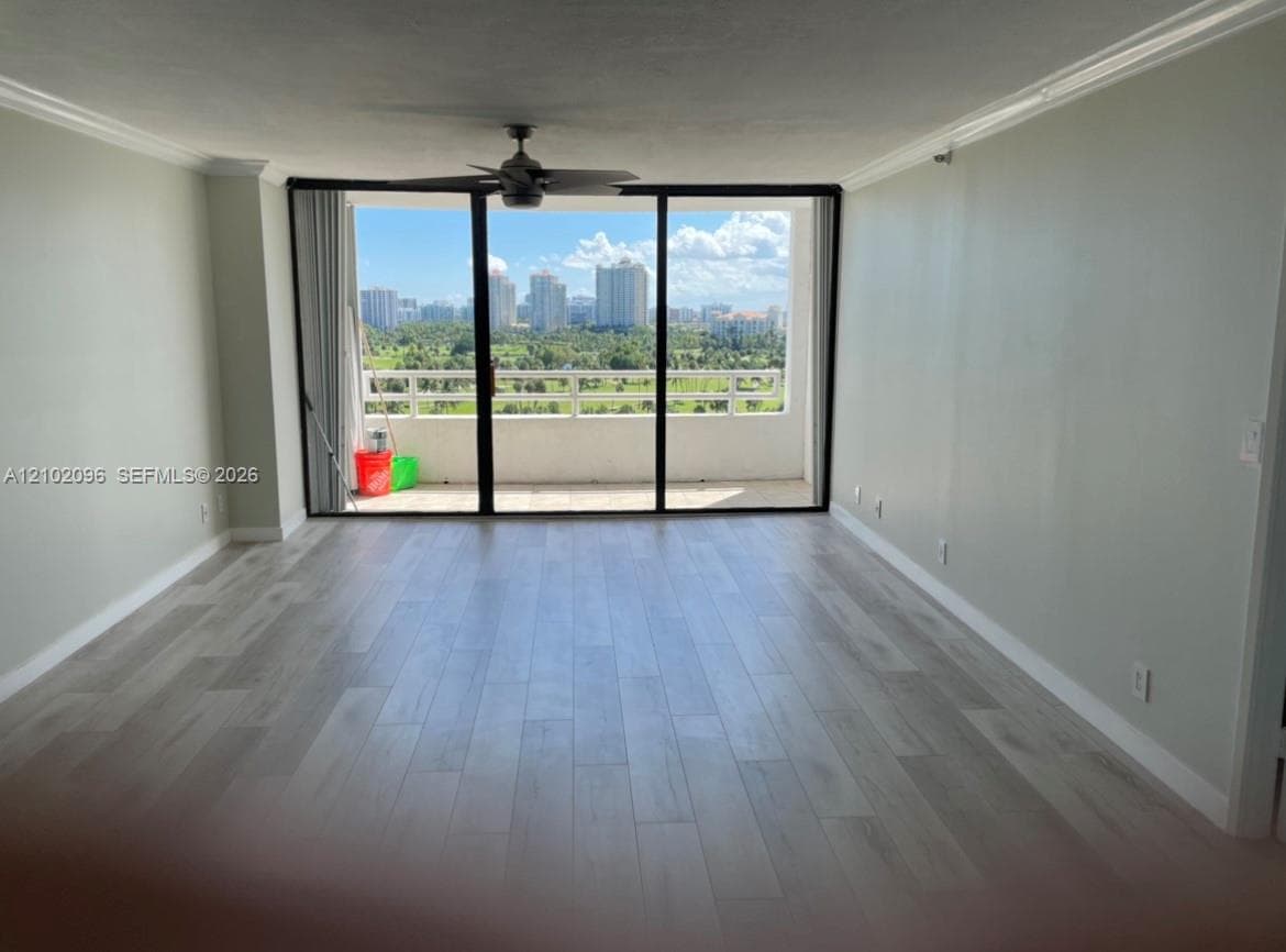 DELVISTA TOWERS CONDO 1 · #1216 in Aventura - Photo 3