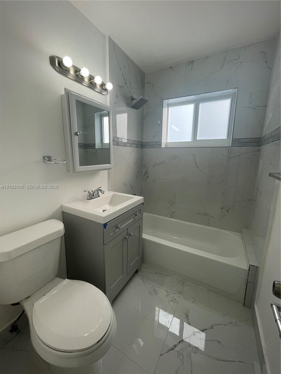 BISCAYNE BCH SUB · #3 in Miami Beach - Photo 6