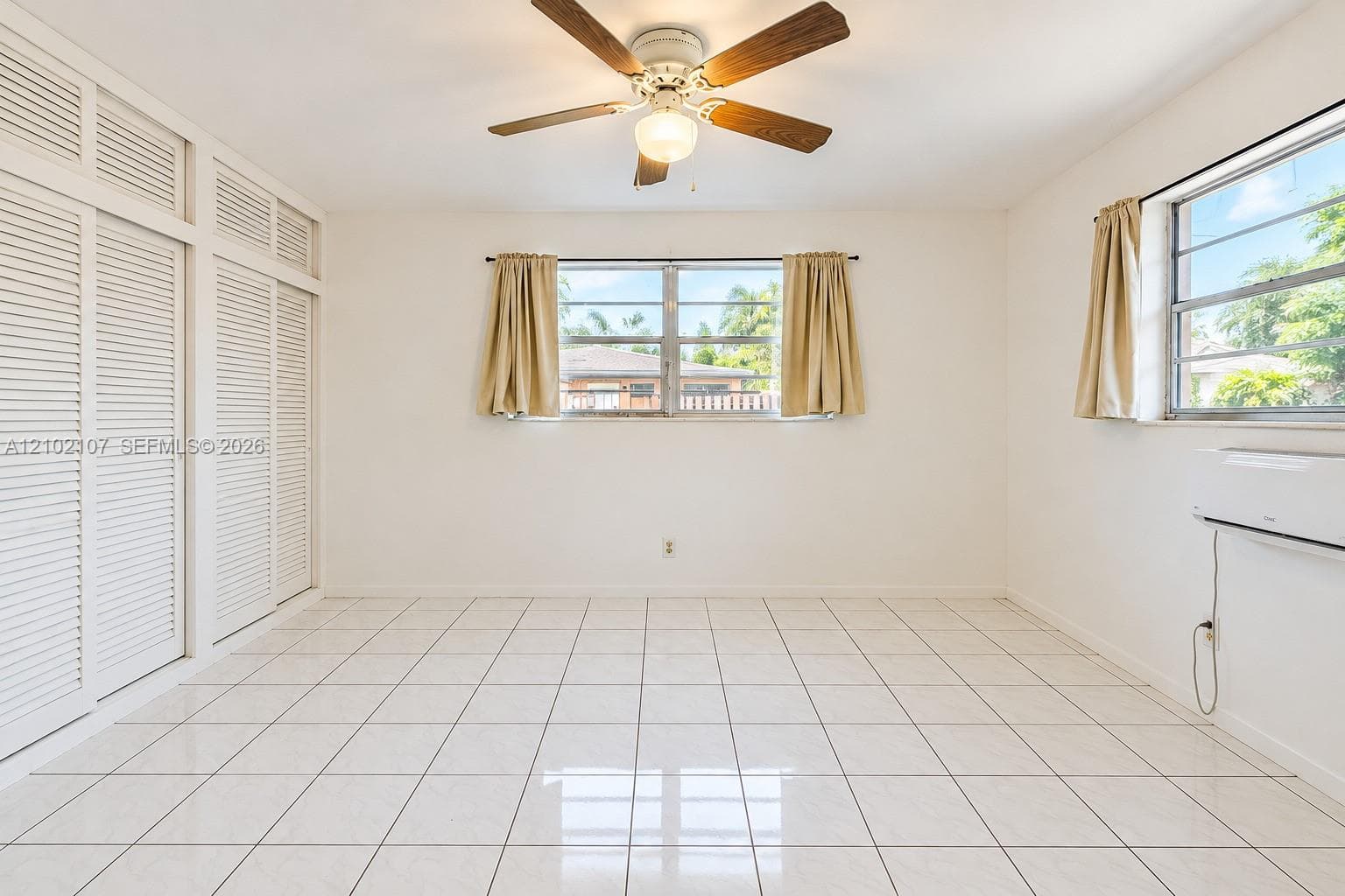 PRESIDENT GRANT APTS ASSO · #3 in Hollywood - Photo 6
