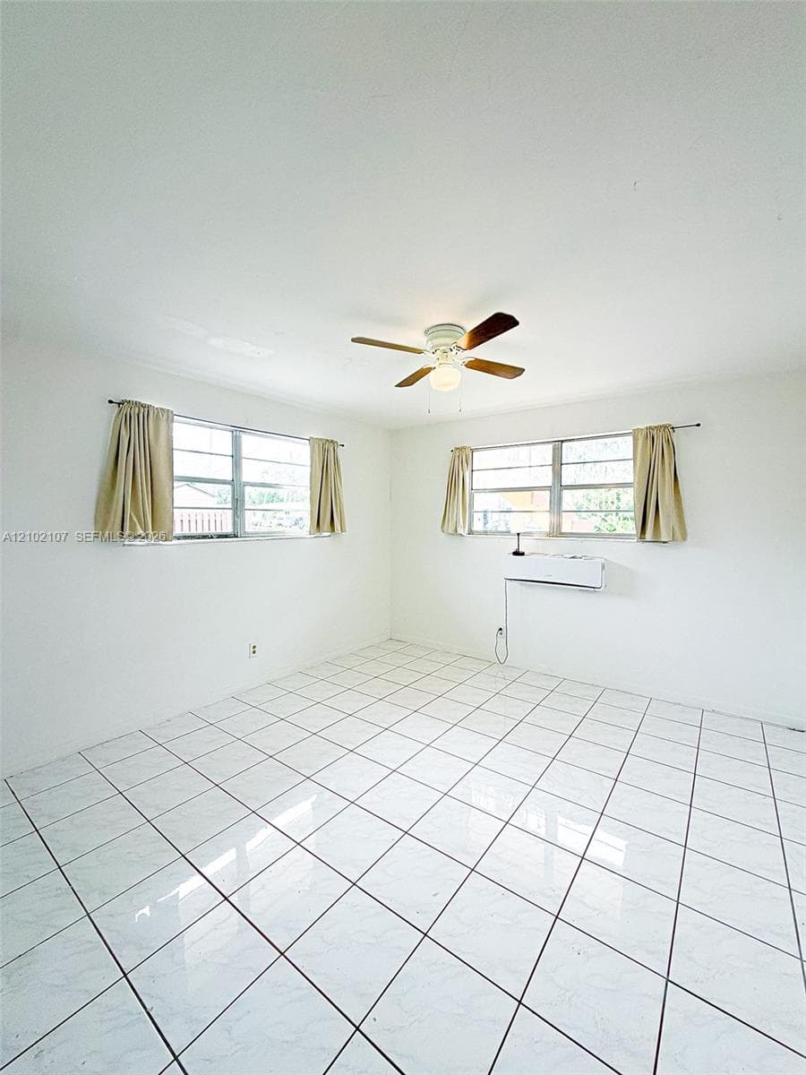 PRESIDENT GRANT APTS ASSO · #3 in Hollywood - Photo 12