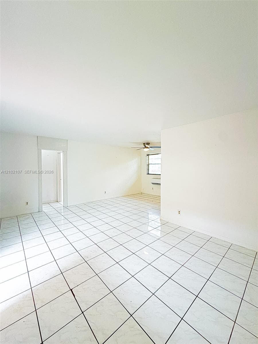 PRESIDENT GRANT APTS ASSO · #3 in Hollywood - Photo 7