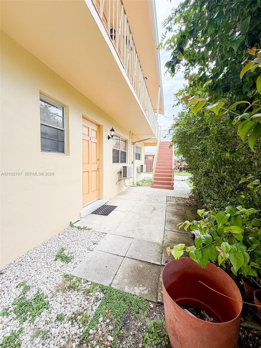 PRESIDENT GRANT APTS ASSO · #3 in Hollywood - Photo 18