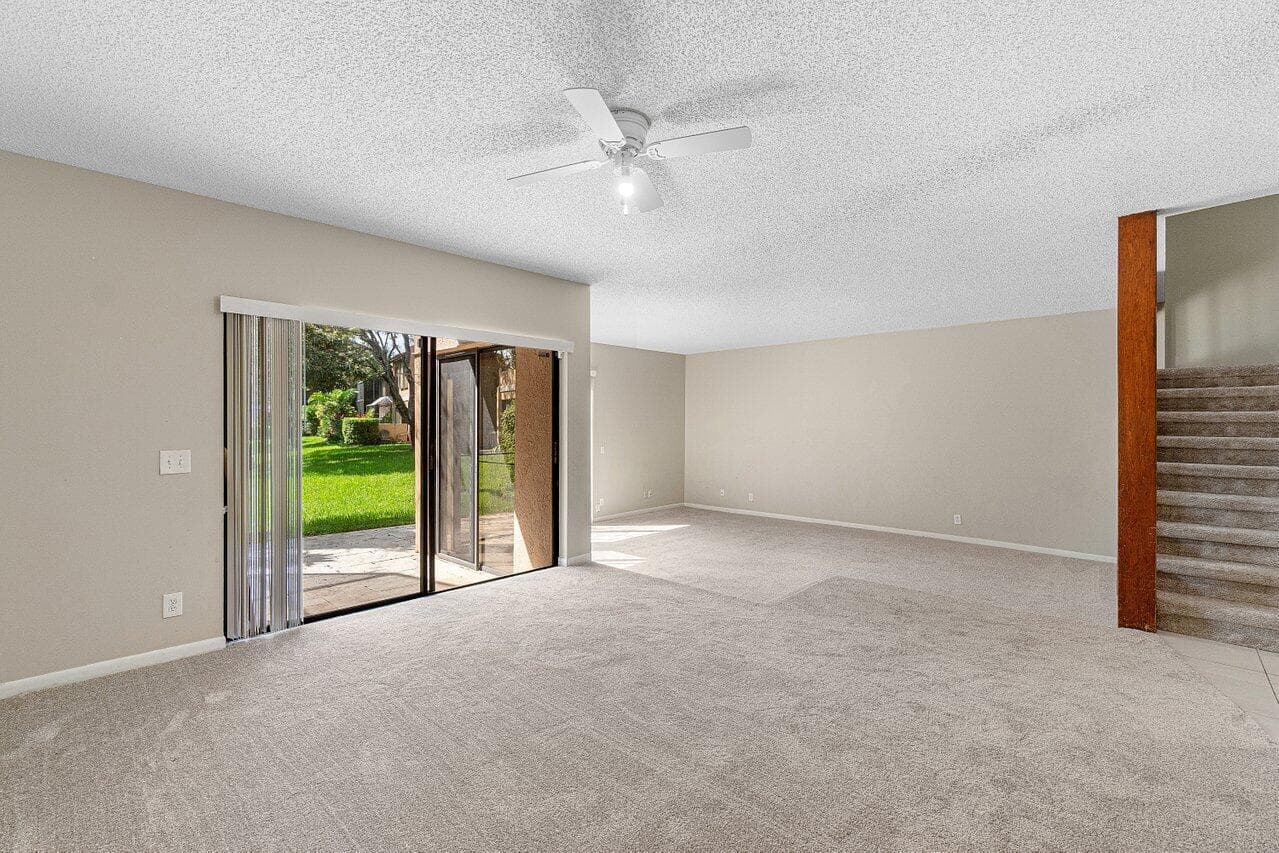 016-22068LasBrisasCircle-BocaRaton-FL-33