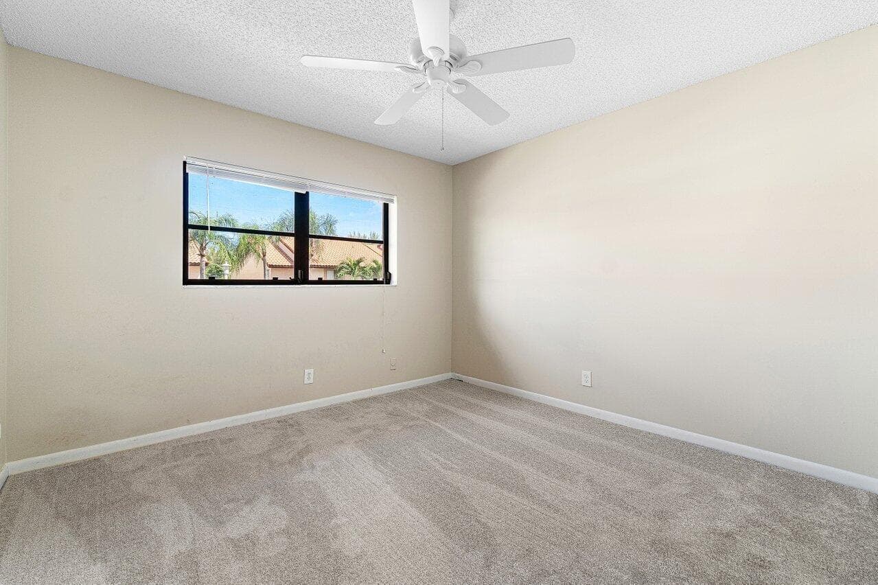 030-22068LasBrisasCircle-BocaRaton-FL-33