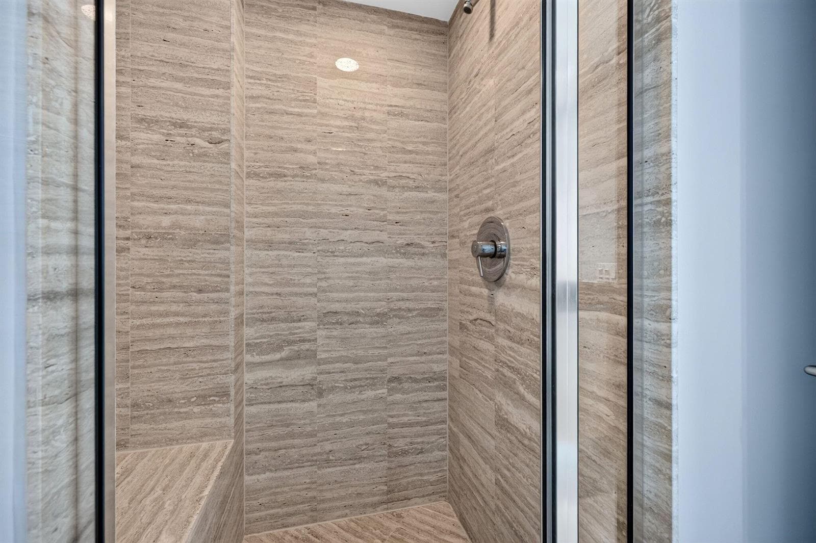 62-web-or-mls-699A2330