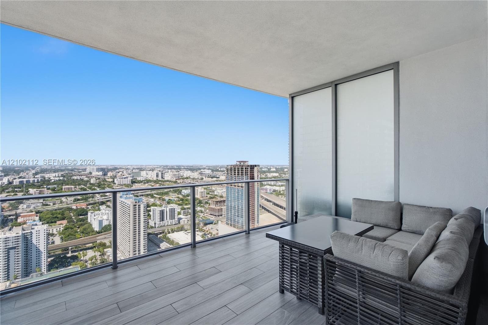 Paramount Miami Worldcenter · #3906 in Miami - Photo 8