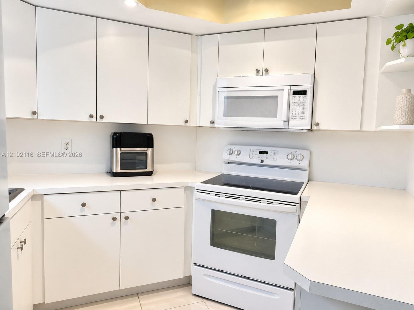 LAS VISTAS AT DORAL CONDO · #301 in Doral - Photo 10