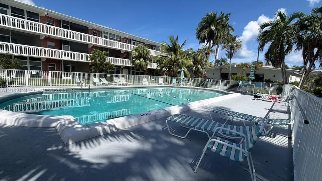 ELDORADO COUNTRY CLUB TOW · #24C in Hallandale Beach - Photo 17