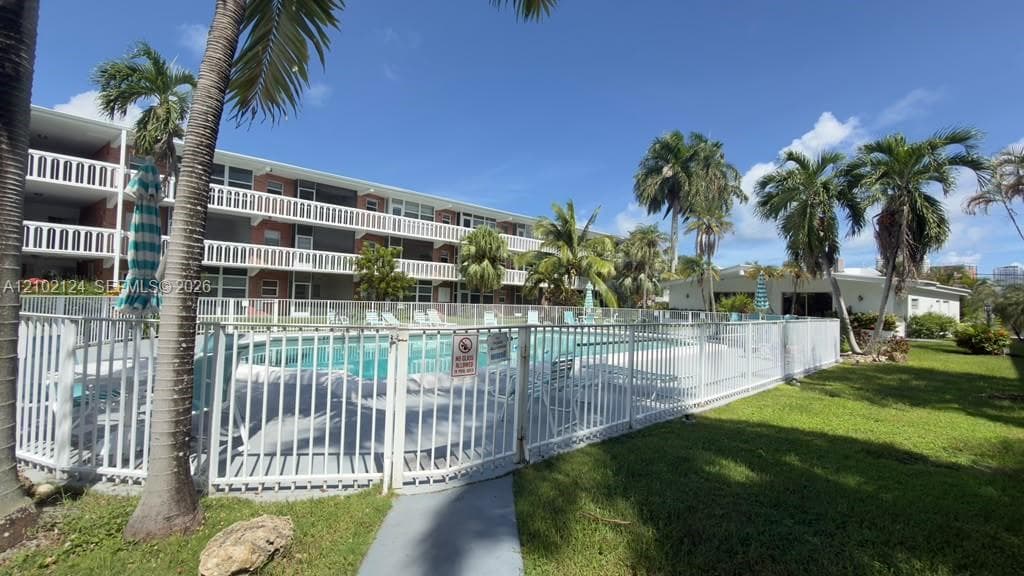 ELDORADO COUNTRY CLUB TOW · #24C in Hallandale Beach - Photo 16