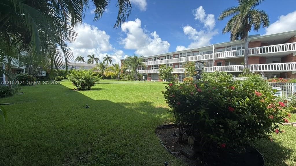 ELDORADO COUNTRY CLUB TOW · #24C in Hallandale Beach - Photo 18