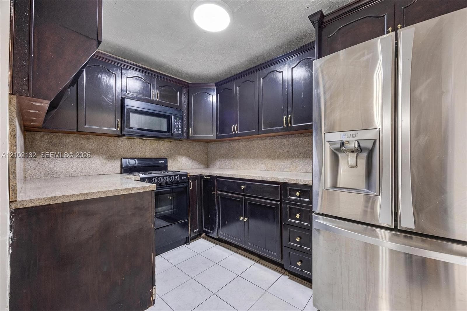 1746 W 58th St #1746 photo 6