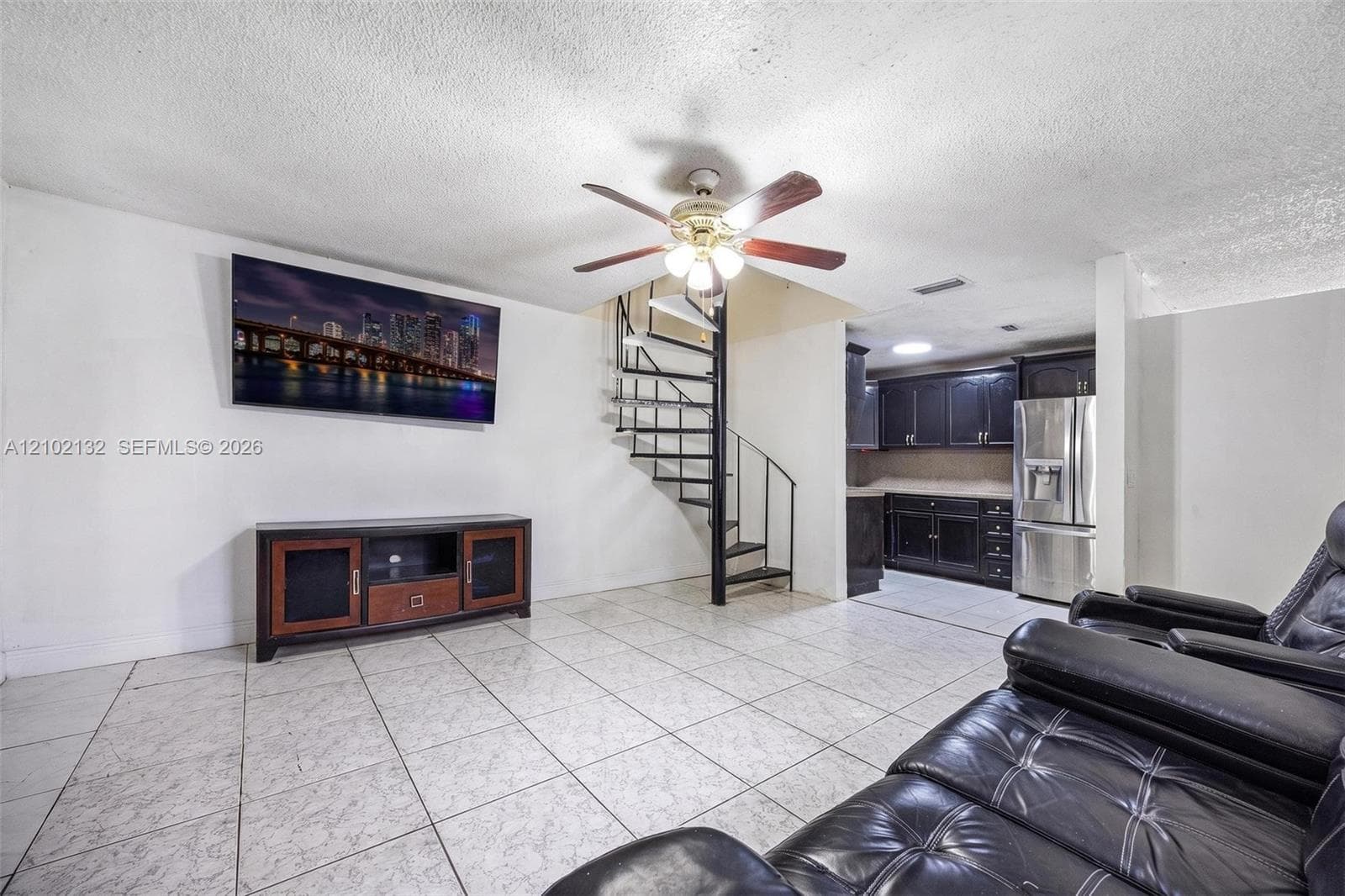1746 W 58th St #1746 photo 5