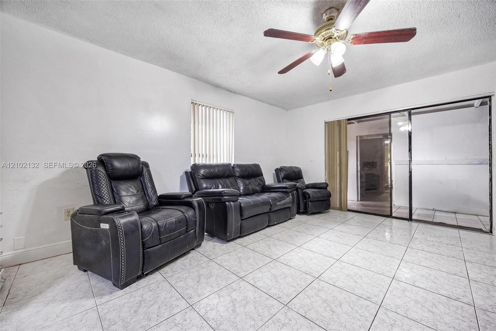 1746 W 58th St #1746 photo 9