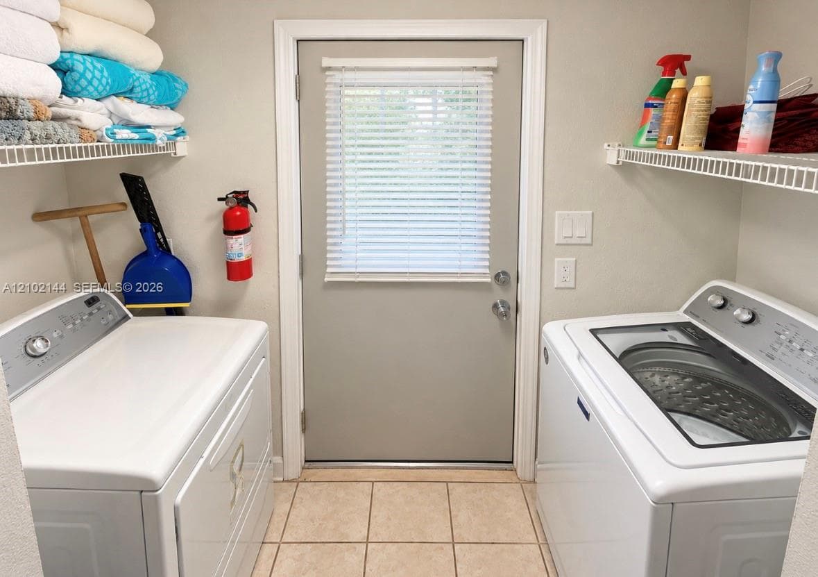 712 Garden State Ln #1 photo 9