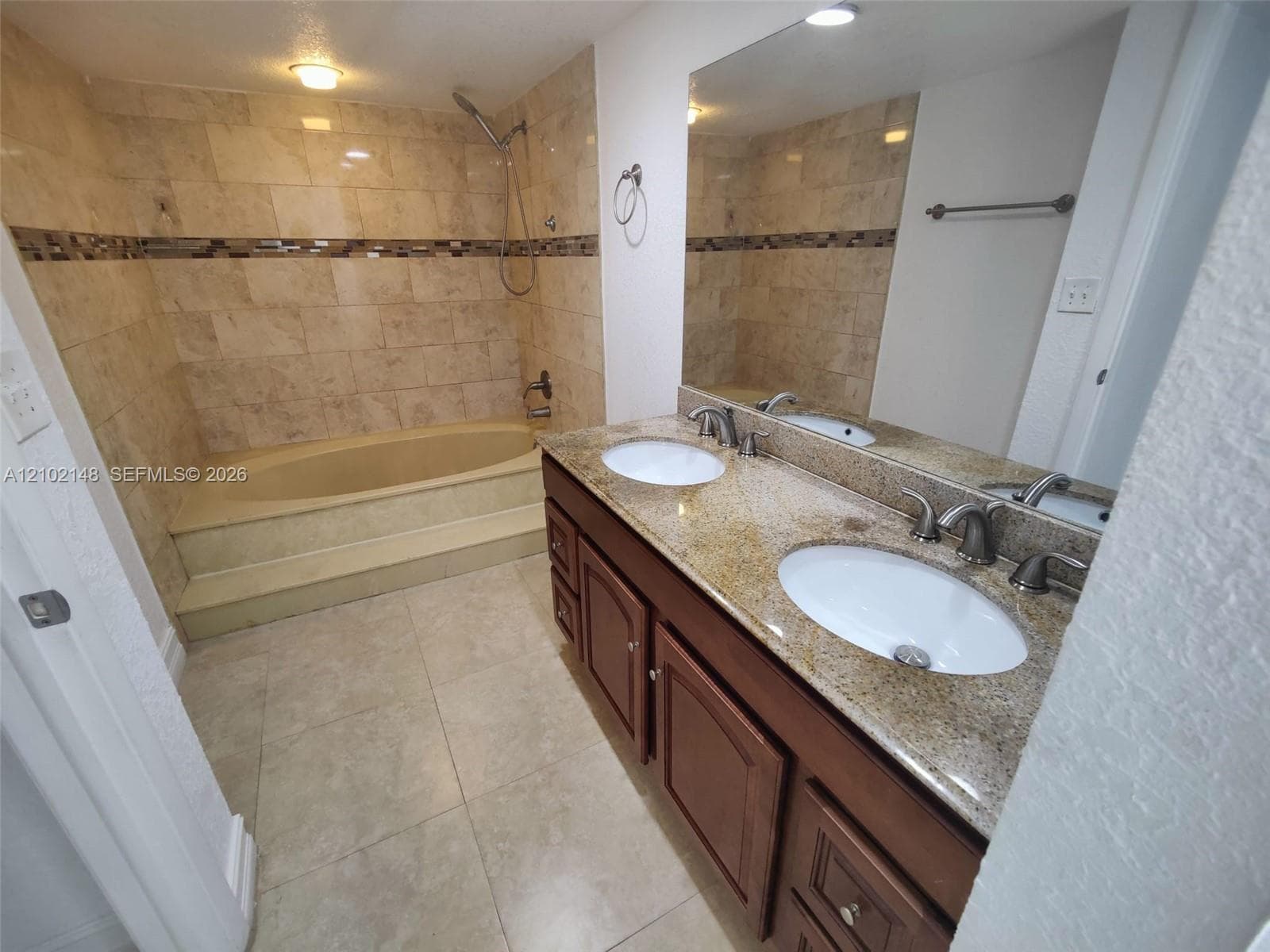 LAKE PLACE CONDOMINIUMS · #107 in West Palm Beach - Photo 22