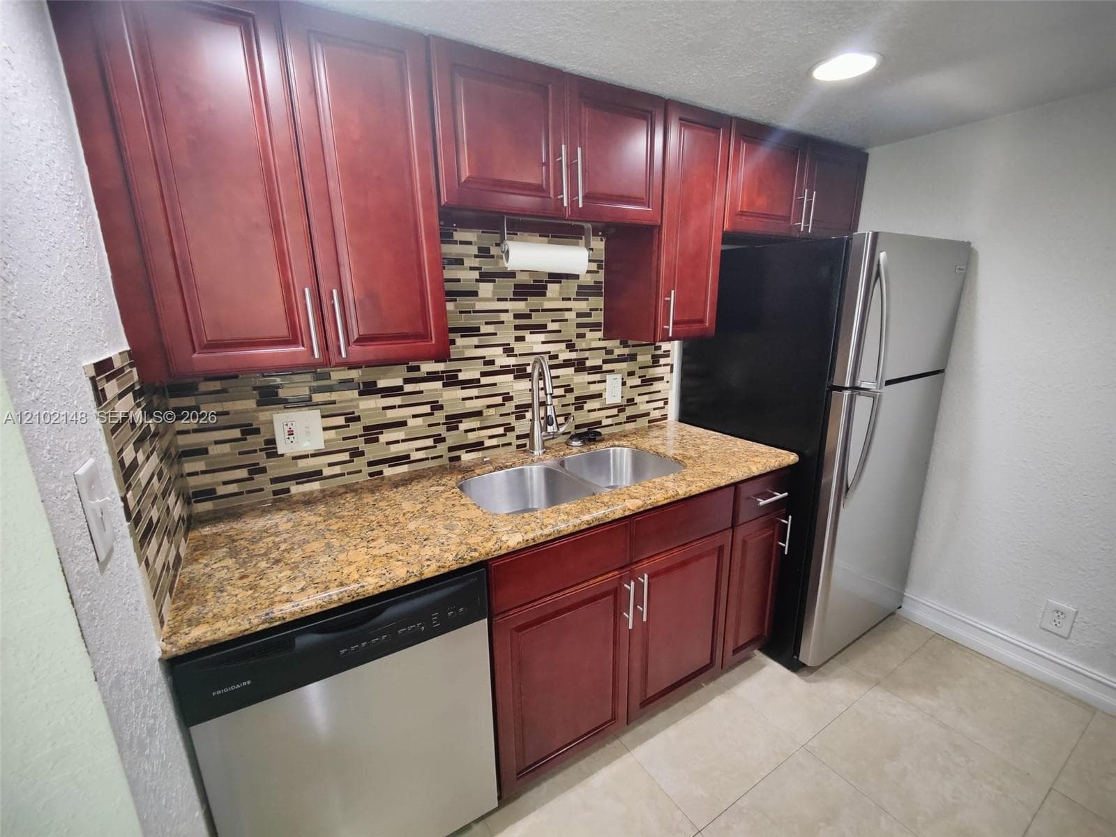 LAKE PLACE CONDOMINIUMS · #107 in West Palm Beach - Photo 3